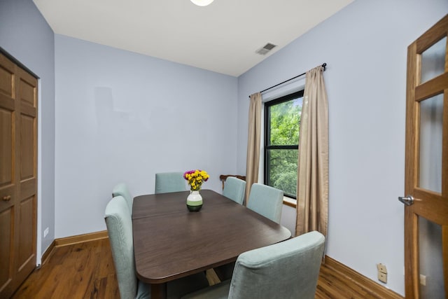 5252 S Drexel Ave Unit 2A, Chicago, IL 60615 - dining space with wood finished floors and baseboards