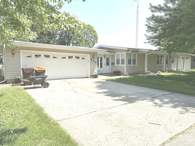 820 Geraldine Ct, Marengo, IL 60152 - photo 1