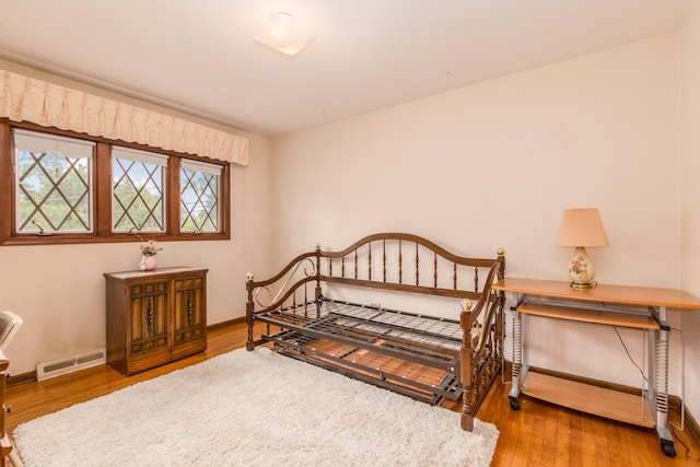 305 Denver Dr, Des Plaines, IL 60018 - bedroom with wood finished floors and baseboards