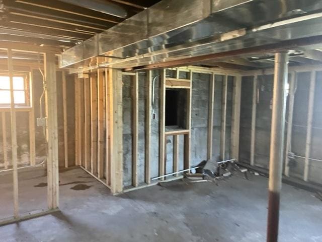 8110 Lockwood Ave, Burbank, IL 60459 - view of basement