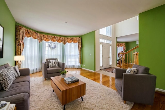 5436 Swan Cir, Hoffman Estates, IL 60192 - living area with wood finished floors