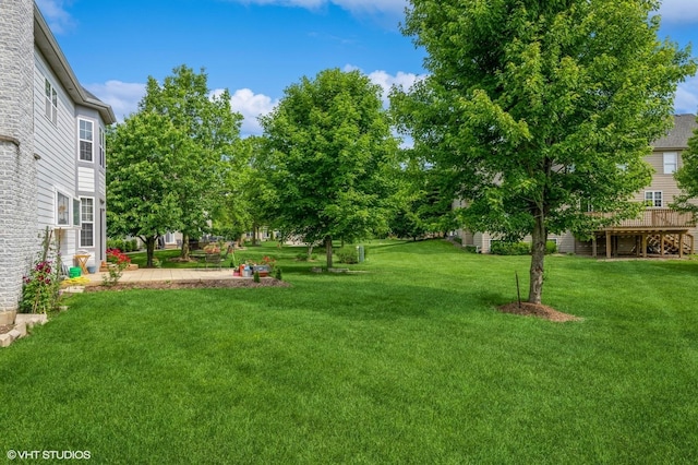 5436 Swan Cir, Hoffman Estates, IL 60192 - view of grassy yard