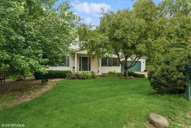 11 Willow Ct, Spring Valley, IL 61362 - view of front of property featuring a front yard and a garage