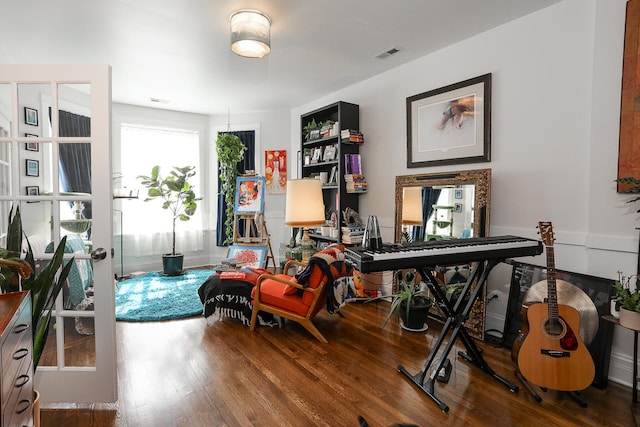 401 N Humphrey Ave, Oak Park, IL 60302 - home office with wood finished floors