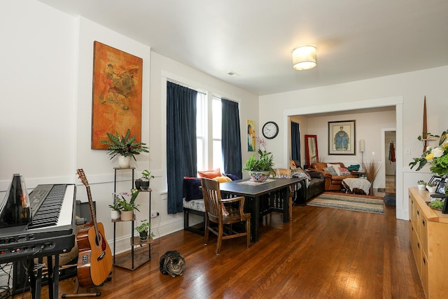 401 N Humphrey Ave, Oak Park, IL 60302 - dining room featuring wood finished floors