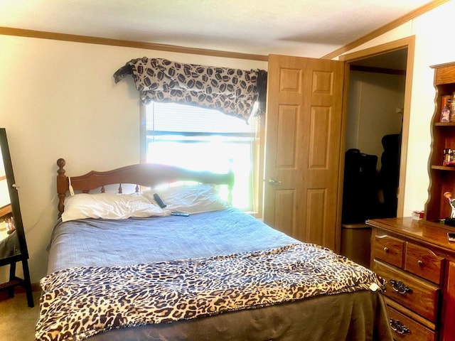 101 Crescent Dr, Watseka, IL 60970 - bedroom with ornamental molding