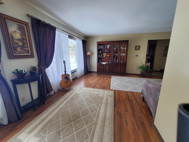 42W490 Kedeka Rd, Sugar Grove, IL 60554 - foyer entrance with wood finished floors
