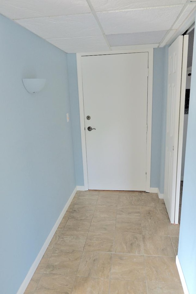 521 Coventry Ln Unit 16, Crystal Lake, IL 60014 - corridor with baseboards