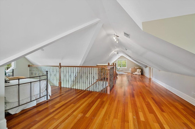 320 Vista Dr, Wilmette, IL 60091 - bonus room with lofted ceiling and wood finished floors