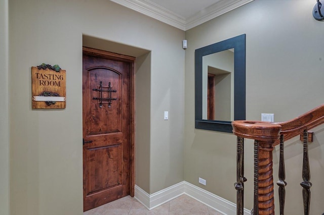 320 Vista Dr, Wilmette, IL 60091 - tiled foyer entrance featuring crown molding and baseboards