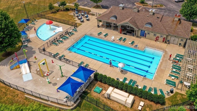 0S587 Grengs Ln, Geneva, IL 60134 - drone / aerial view of a pool area