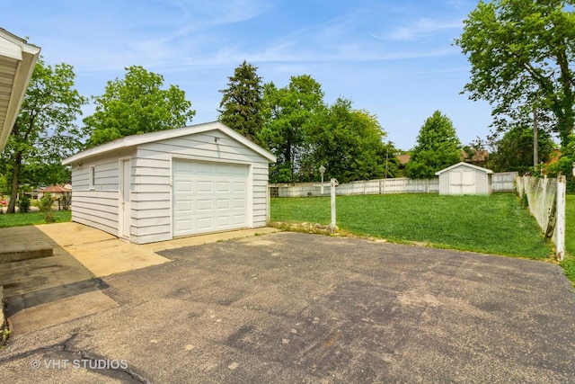 525 Jackson St, Genoa, IL 60135 - photo 2