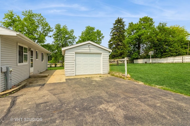 525 Jackson St, Genoa, IL 60135 - photo 3