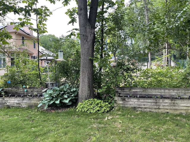 2500 Cherie Ln, Ottawa, IL 61350 - view of grassy yard