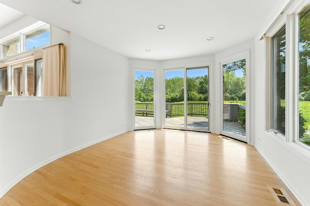 2471 Augusta Way, Highland Park, IL 60035 - empty room featuring healthy amount of natural light, light wood-type flooring, and recessed lighting