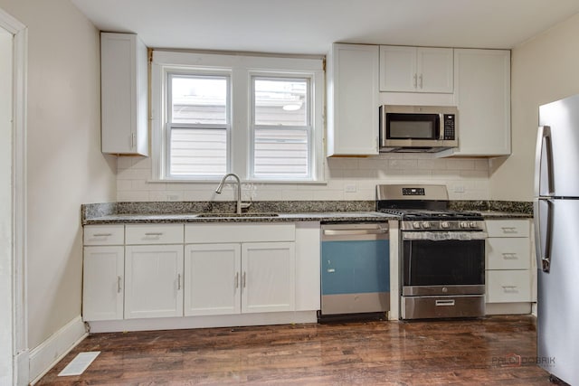6137 W Giddings St, Chicago, IL 60630 - photo 8