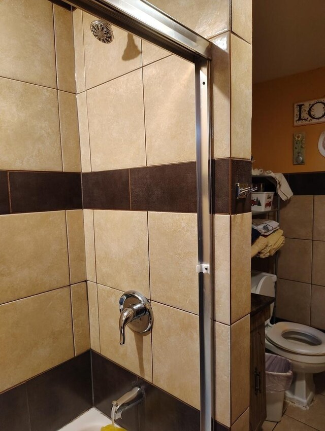 2240 W 50th Pl, Chicago, IL 60609 - bathroom view of toilet and tile walls