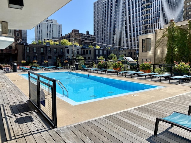 21 W Goethe St Unit 18D, Chicago, IL 60610 - community pool featuring a city view