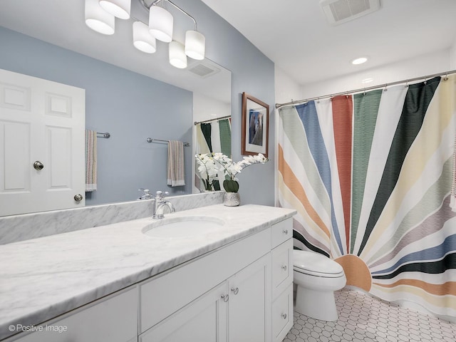 195 N Park Blvd, Glen Ellyn, IL 60137 - full bathroom featuring vanity, curtained shower, and tile patterned flooring