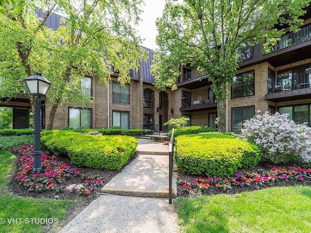 2 The Court Of Harborside Unit 209, Northbrook, IL 60062 - view of property