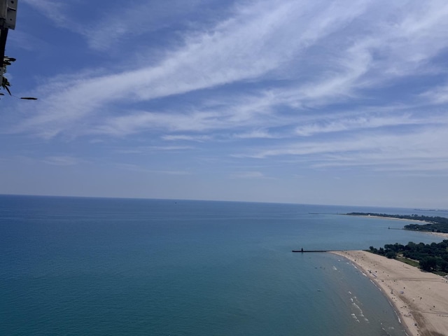 6007 N Sheridan Rd Unit 38G, Chicago, IL 60660 - water view with local beach