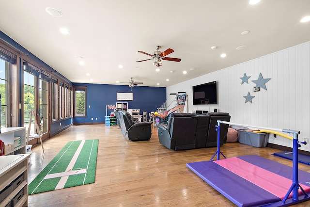 2500 Wahoo Ct, Morris, IL 60450 - living room featuring a ceiling fan, light wood-style flooring, and recessed lighting
