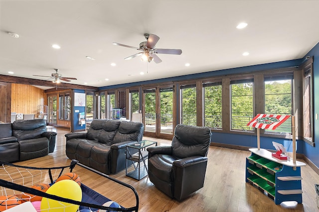 2500 Wahoo Ct, Morris, IL 60450 - living area with plenty of natural light, recessed lighting, ceiling fan, and wood finished floors