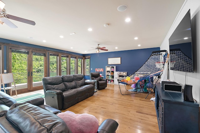2500 Wahoo Ct, Morris, IL 60450 - living area with a ceiling fan, healthy amount of natural light, light wood-type flooring, and recessed lighting