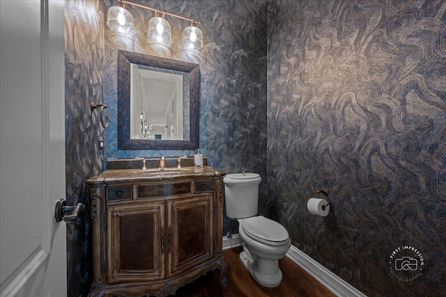 1088 Dunstan Rd, Geneva, IL 60134 - bathroom featuring wood finished floors and vanity