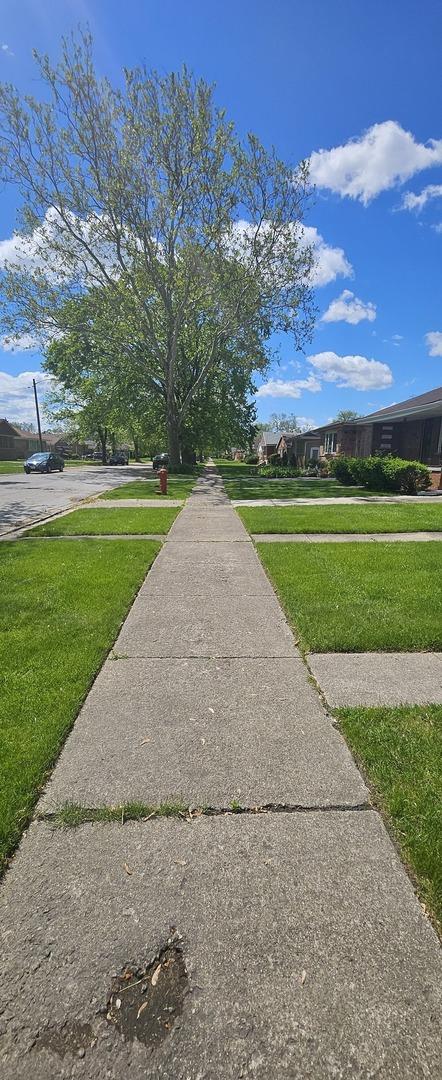 15210 Evers St, Dolton, IL 60419 - view of road with sidewalks