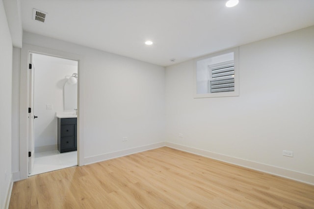 3042 N Troy St, Chicago, IL 60618 - photo 27