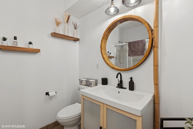 6N142 Riverside Dr, Saint Charles, IL 60175 - full bath featuring vanity and a shower with door