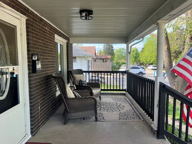 1901 Cora St, Crest Hill, IL 60403 - view of covered porch