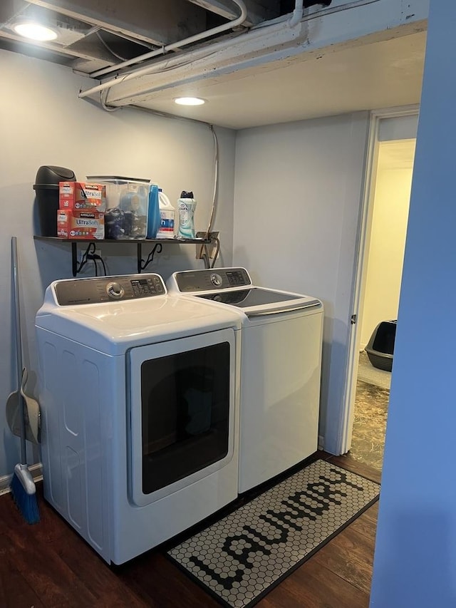 1901 Cora St, Crest Hill, IL 60403 - laundry room with dark wood-style floors and washing machine and clothes dryer