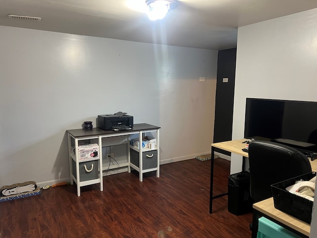 1901 Cora St, Crest Hill, IL 60403 - office area featuring wood finished floors and baseboards