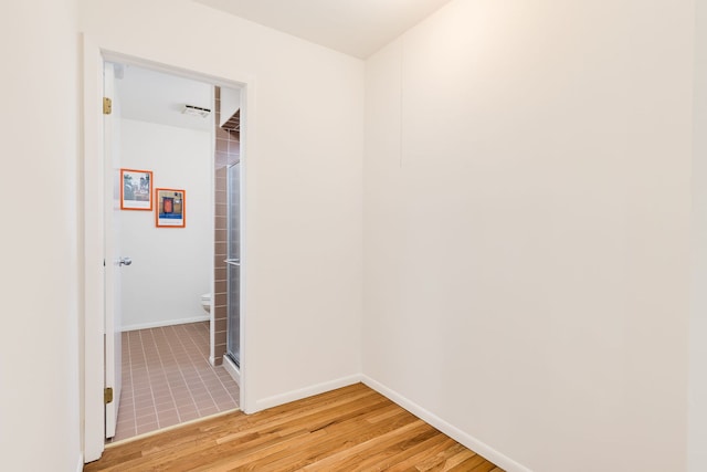 5400 S Hyde Park Blvd Unit 10C, Chicago, IL 60615 - unfurnished room featuring light wood-style floors and baseboards