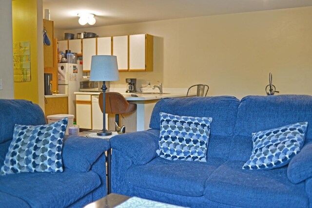 1584 W Crystal Rock Ct Unit 2B, Round Lake Beach, IL 60073 - photo 10