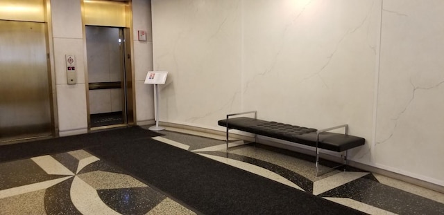 21 W Goethe St Unit 7C, Chicago, IL 60610 - view of community lobby