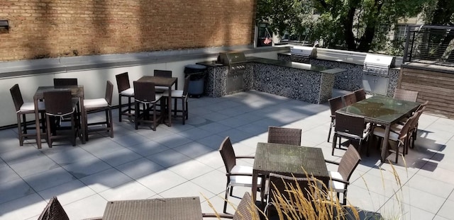 21 W Goethe St Unit 7C, Chicago, IL 60610 - view of patio / terrace featuring outdoor dining area