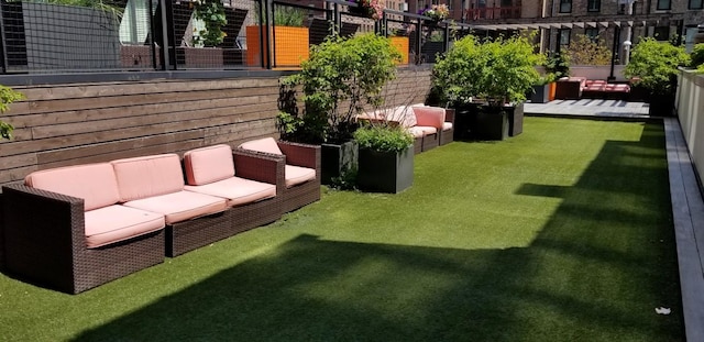 21 W Goethe St Unit 7C, Chicago, IL 60610 - view of yard featuring an outdoor living space