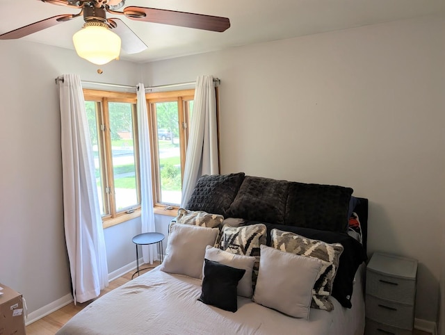 301 N Redfield Ct, Park Ridge, IL 60068 - bedroom featuring light wood-style floors and a ceiling fan