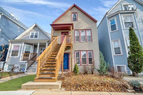 3137 N Monticello Ave, Chicago, IL 60618 - view of front facade featuring stairs
