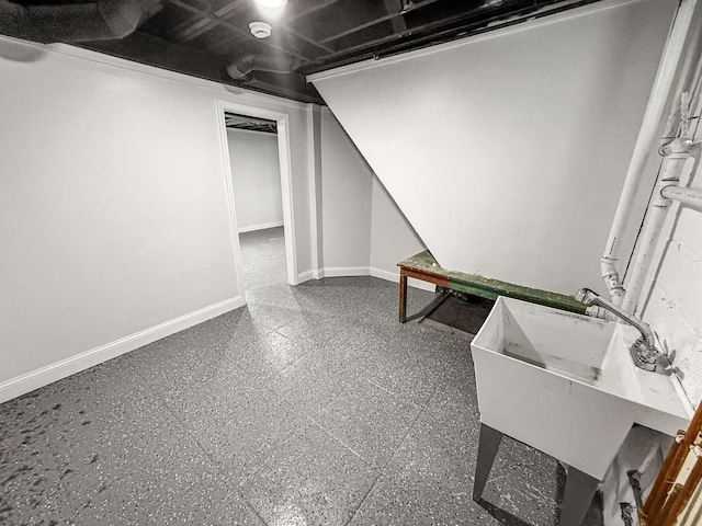 2914 Ridge Rd, Lansing, IL 60438 - finished basement with baseboards