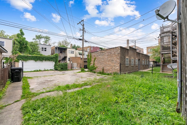 8122 S Evans Ave, Chicago, IL 60619 - view of yard