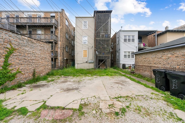 8122 S Evans Ave, Chicago, IL 60619 - view of back of property