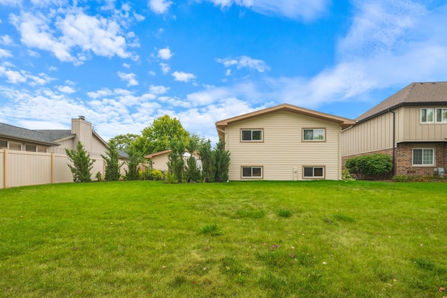 773 Farnham Ln, Wheaton, IL 60189 - rear view of house with brick siding