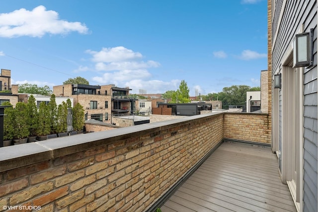 1230 W Cornelia Ave, Chicago, IL 60657 - view of balcony