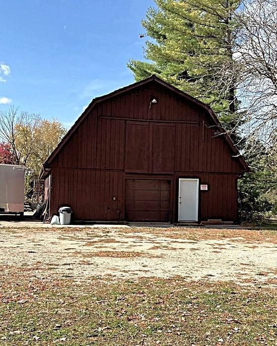 27125 N Williams Park Rd N, Wauconda, IL 60084 - view of barn