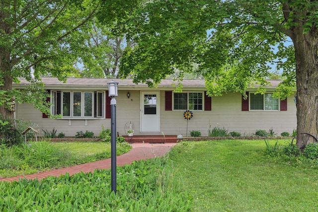 20214 Harmony Rd, Marengo, IL 60152 - ranch-style home featuring a front yard