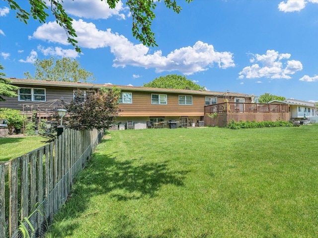 1518 Golfview Rd Unit 1, Rantoul, IL 61866 - back of house with a wooden deck